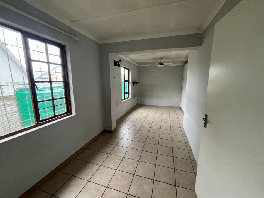 3 Bedroom Property for Sale in Amalinda Eastern Cape